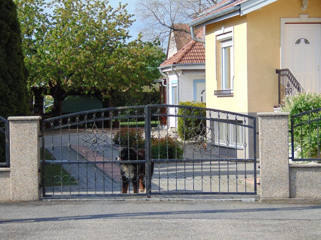 Kata vendégház Bük Extérieur photo