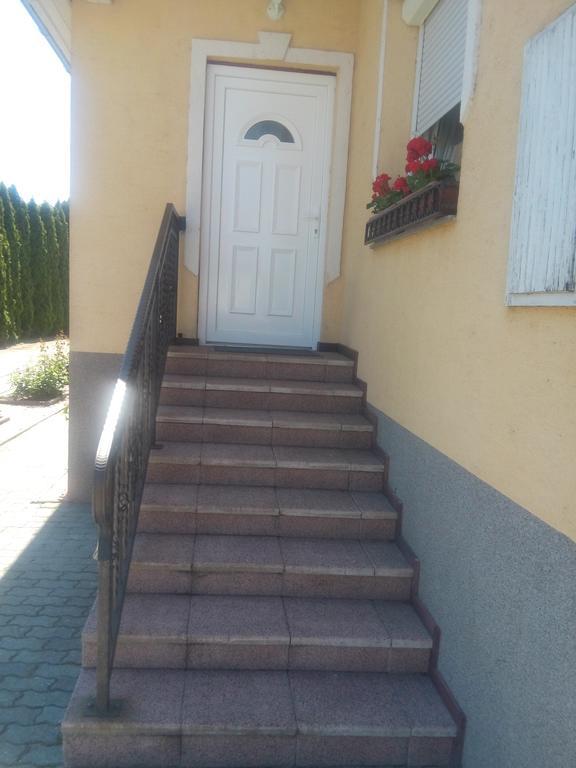 Kata vendégház Bük Extérieur photo